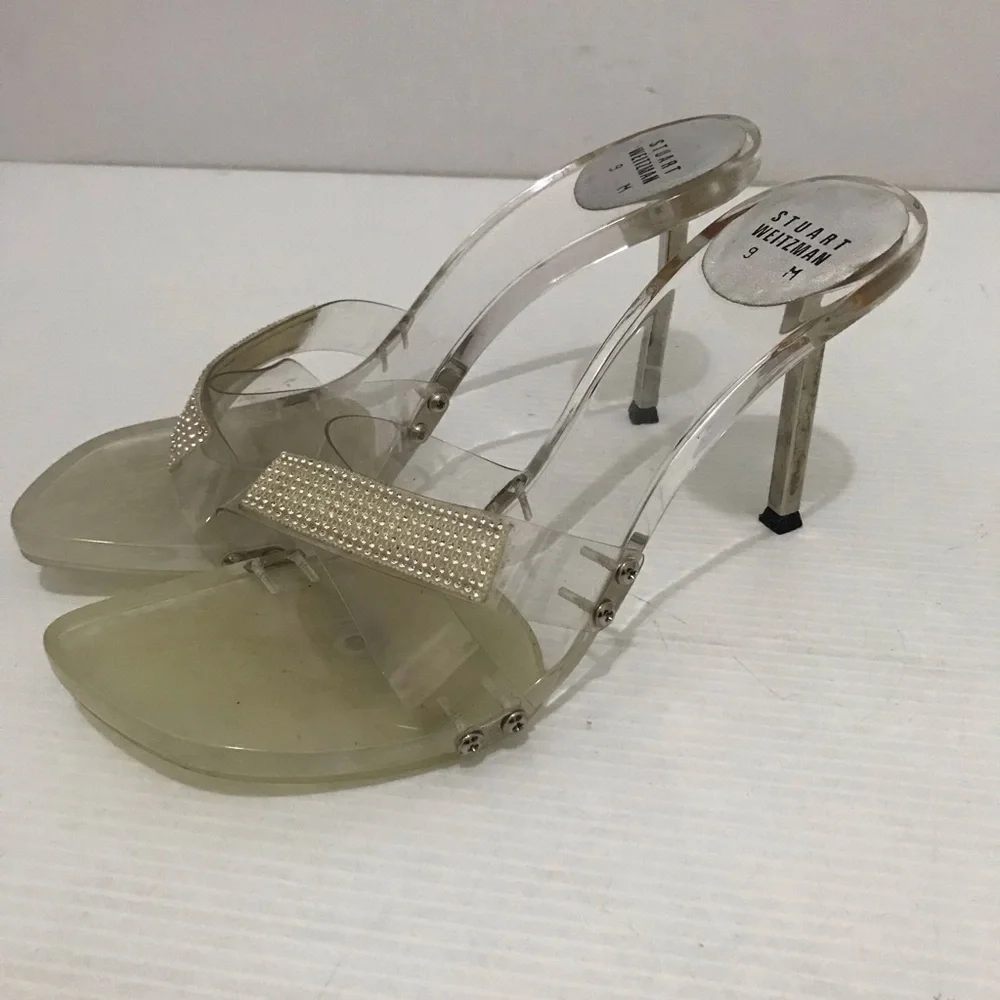 Stuart Weitzman Women's Clear Heel and Crystal Size 9M